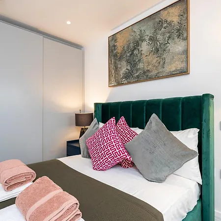Stay At Victoria London Exterior photo