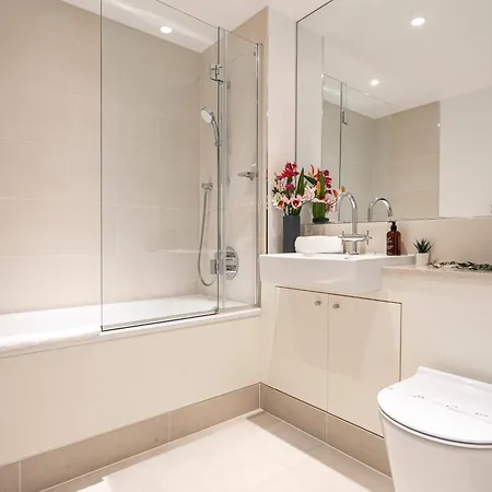 Stay At Victoria London Exterior photo